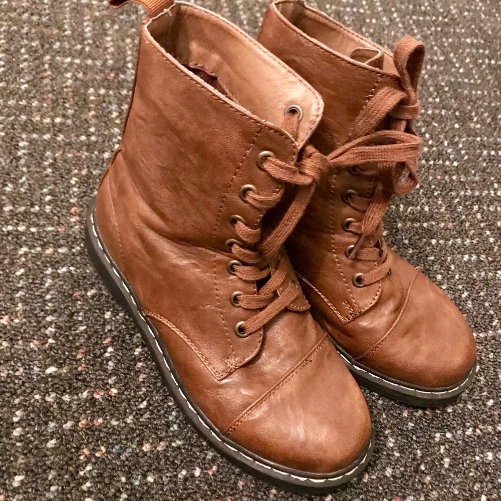Brown boots